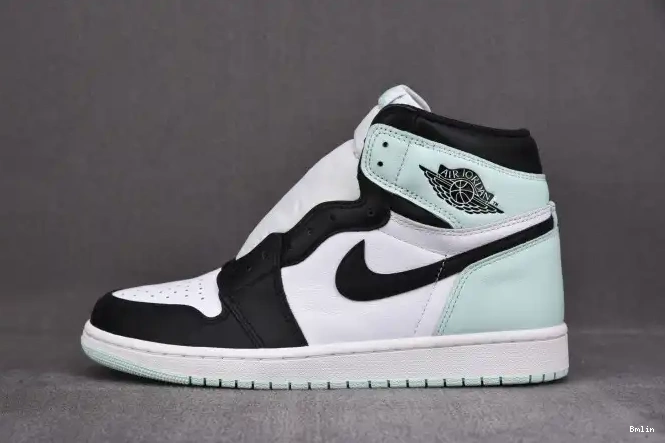 1 Jordan High Igloo 861428-100 Retro 0531
